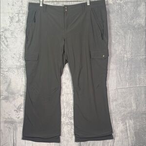 Eddie Bauer Charcoal Fleece Lined Cargo Pants Size 18 Short